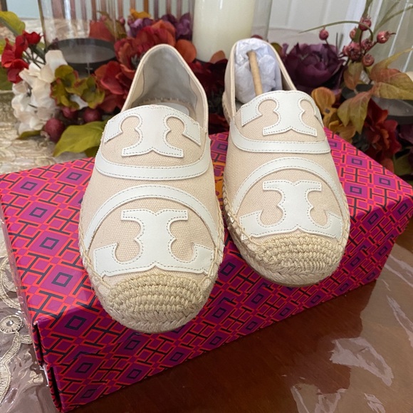Tory Burch espadrille flat - Picture 2 of 7